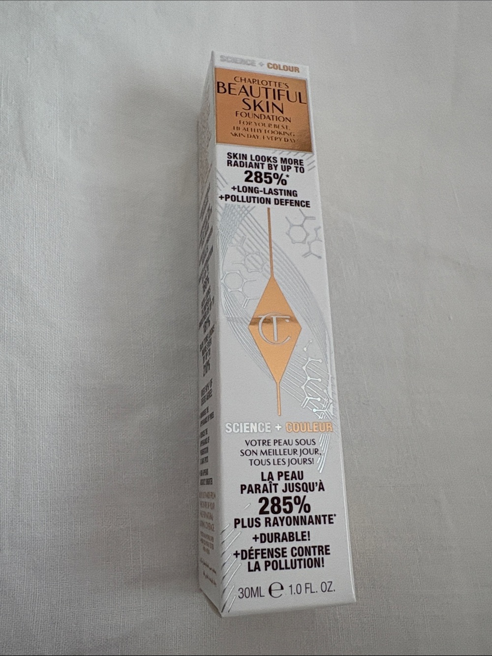 Charlotte Tilbury Beautiful Skin Foundation - Beige